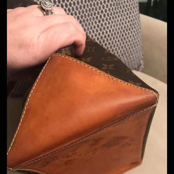 NOT FOR SALE/ Additional Louis Vuitton Pics - Picture 6 of 8